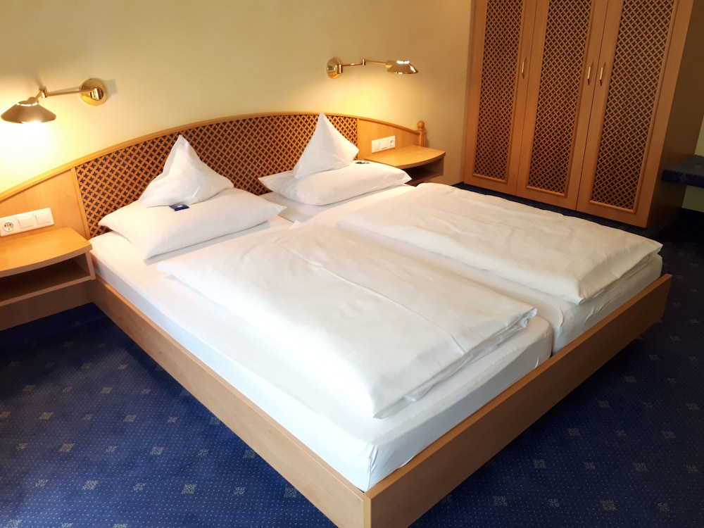 Economy Double Room, Annex Building (100m from main building)