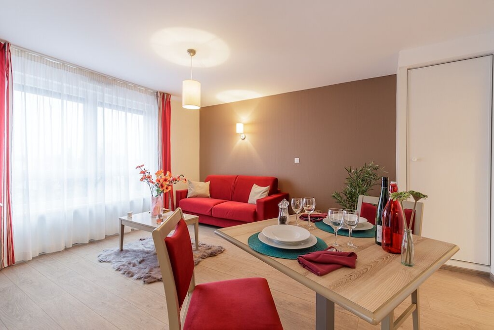 Apartment - Photo 8
