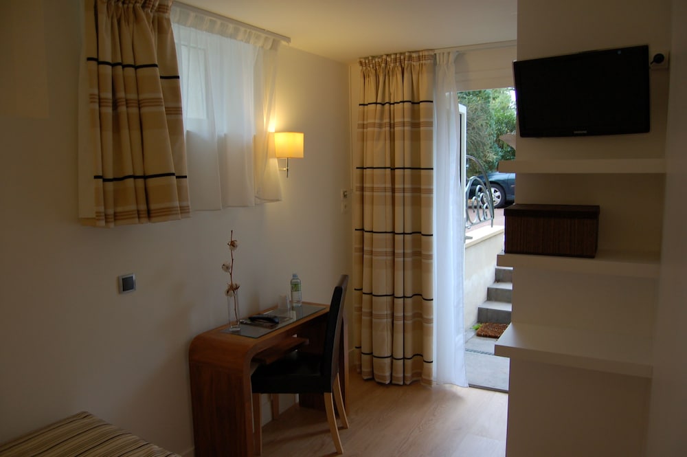 Single Room, Garden View photo 2