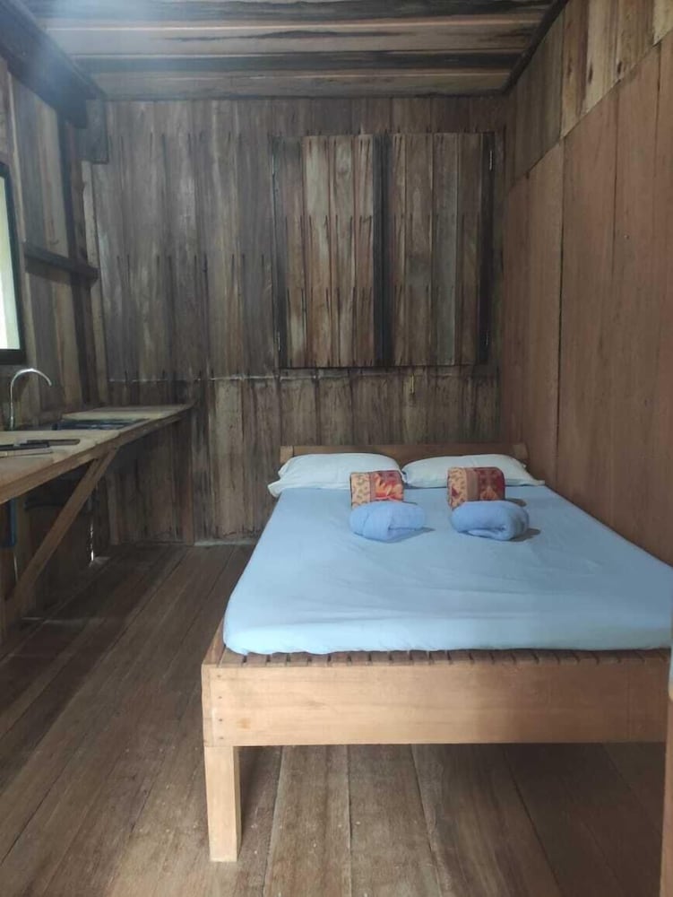 Traditional Cabin photo 1