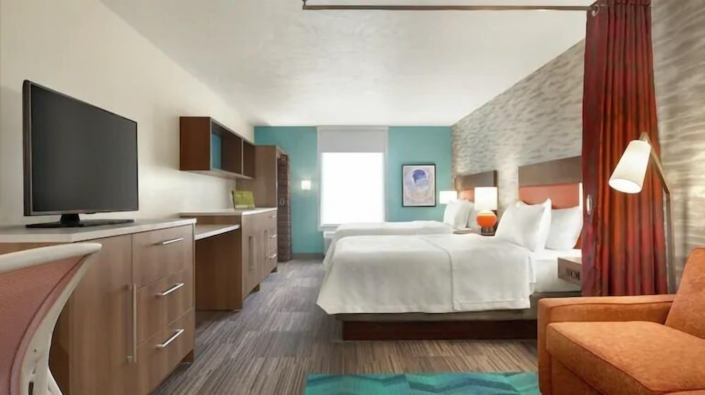 Suite, 2 Queen Beds, Accessible (Hearing) - Photo 1
