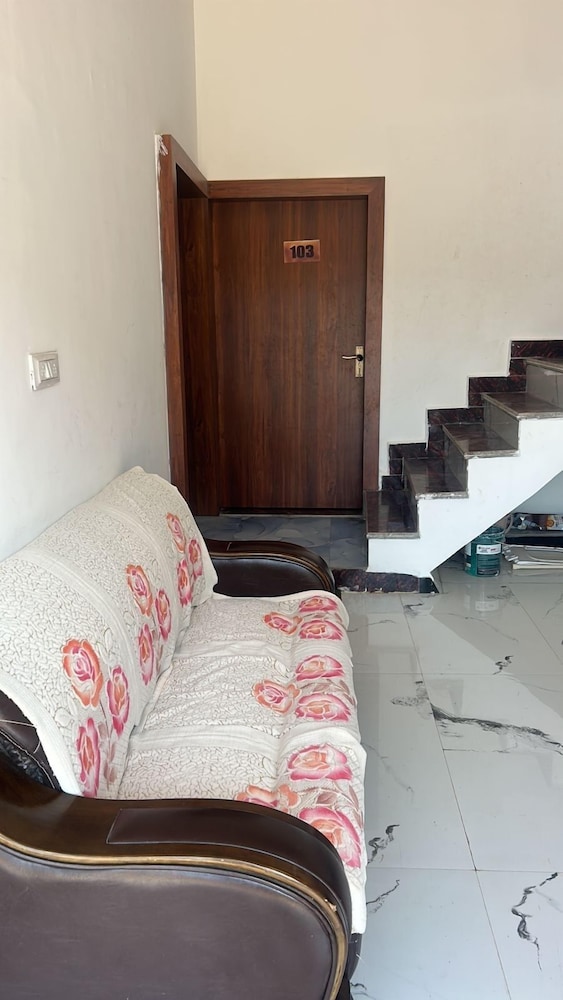 Deluxe Double or Twin Room, City View