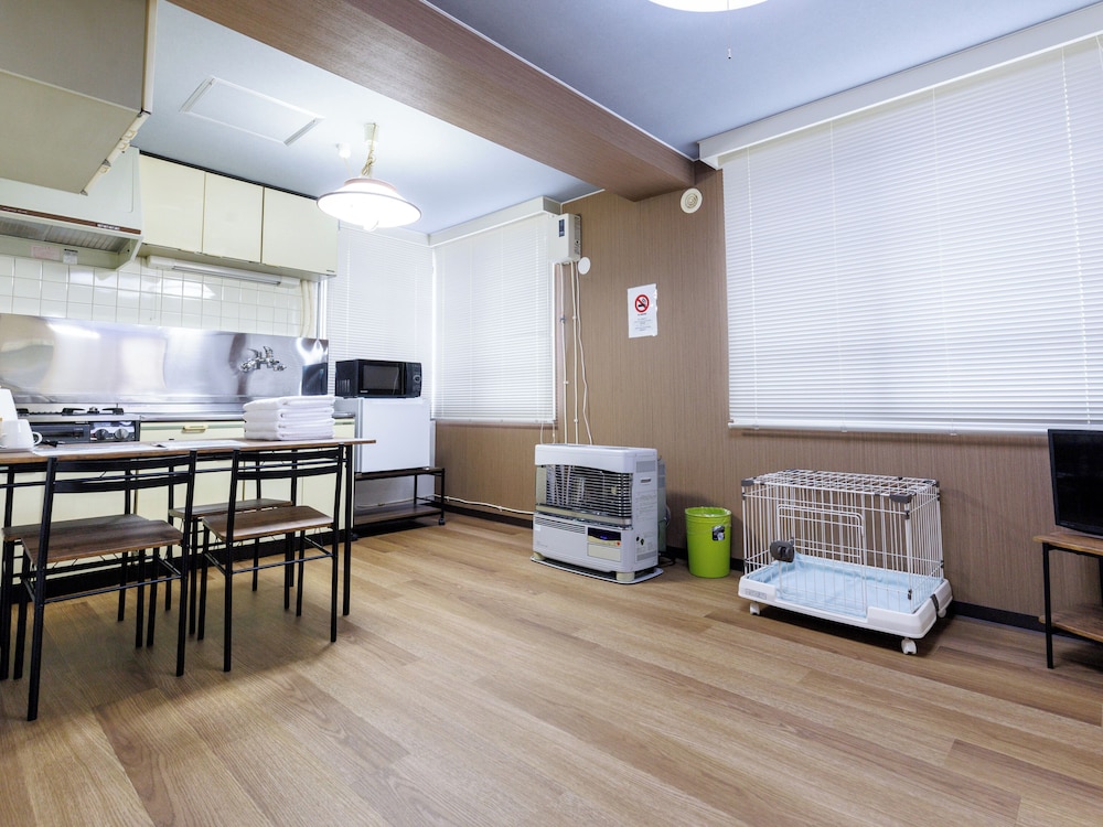 Design Quadruple Room, Non Smoking, Shared Bathroom (Pet friendly,A) photo 2