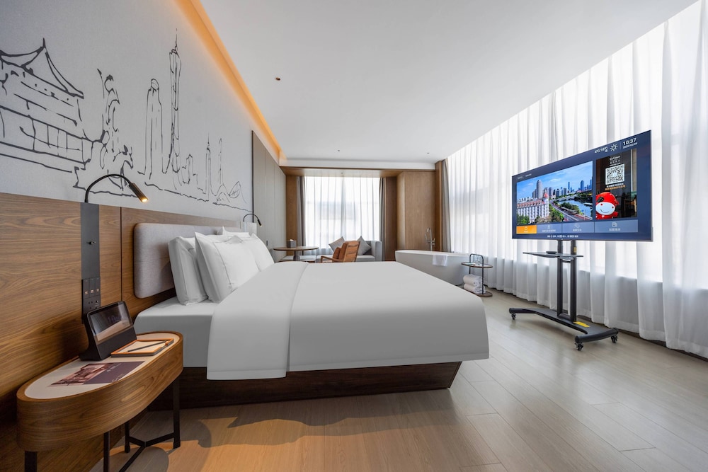 Signature Single Room