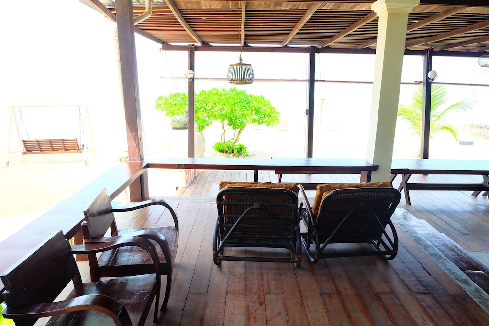 Family Bungalow (No 1,6) photo 3