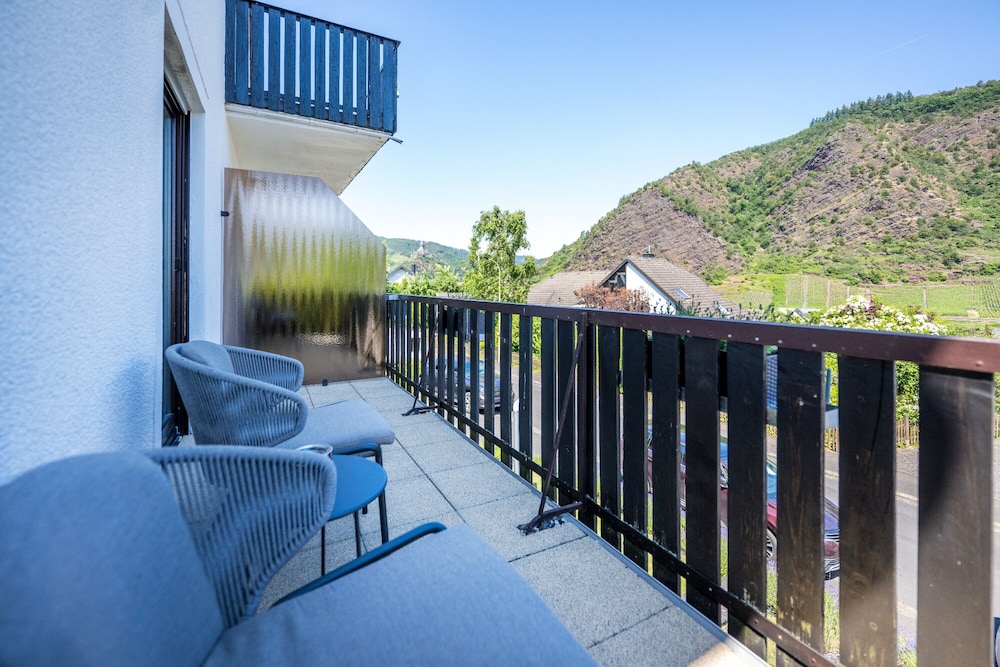 Comfort Double Room, Annex Building (Kabinet mit Balkon) photo 2