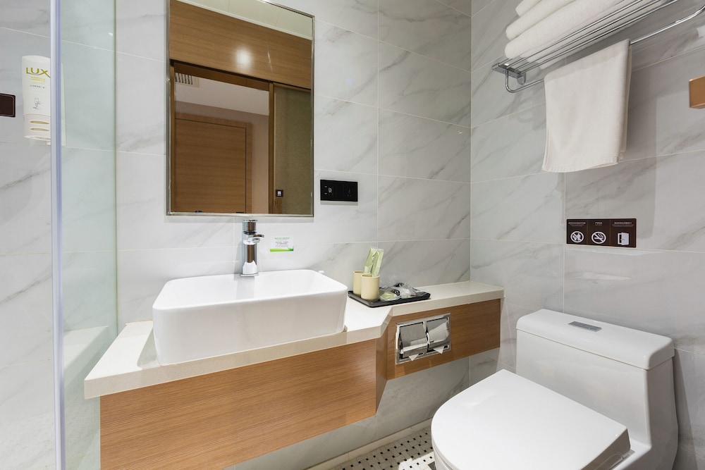 Standard Twin Room photo 2