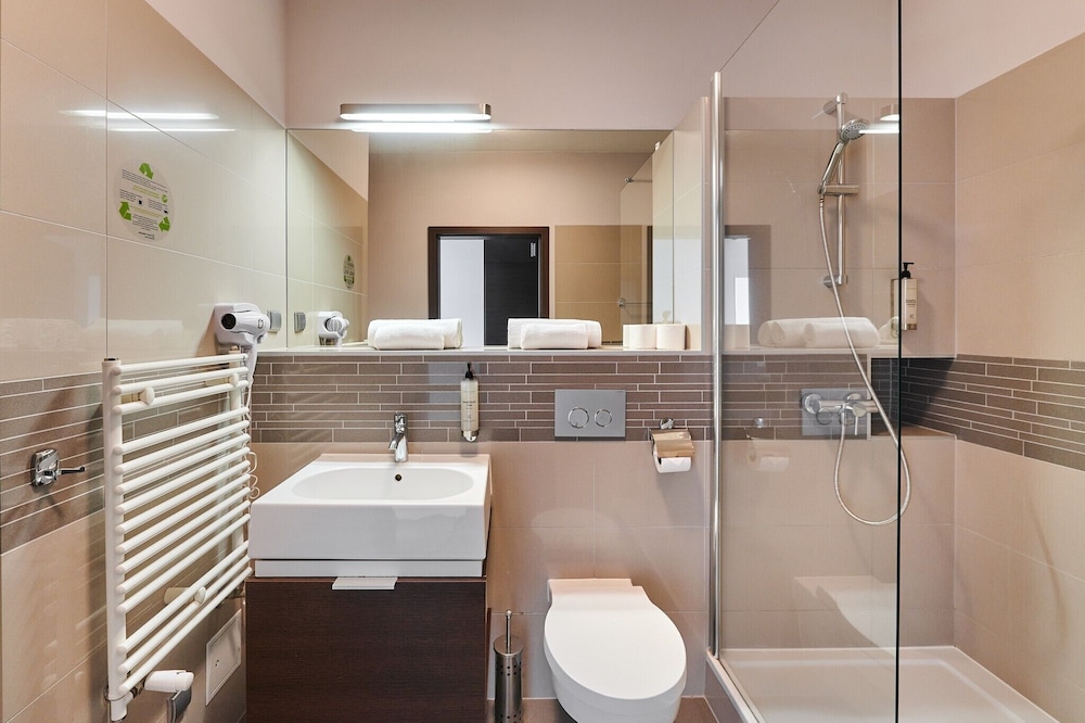 Standard Room, 2 Twin Beds, Kitchenette photo 2