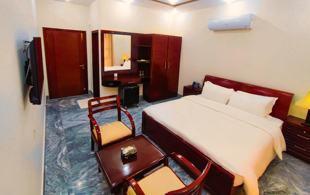 Standard Double Room - Photo 3