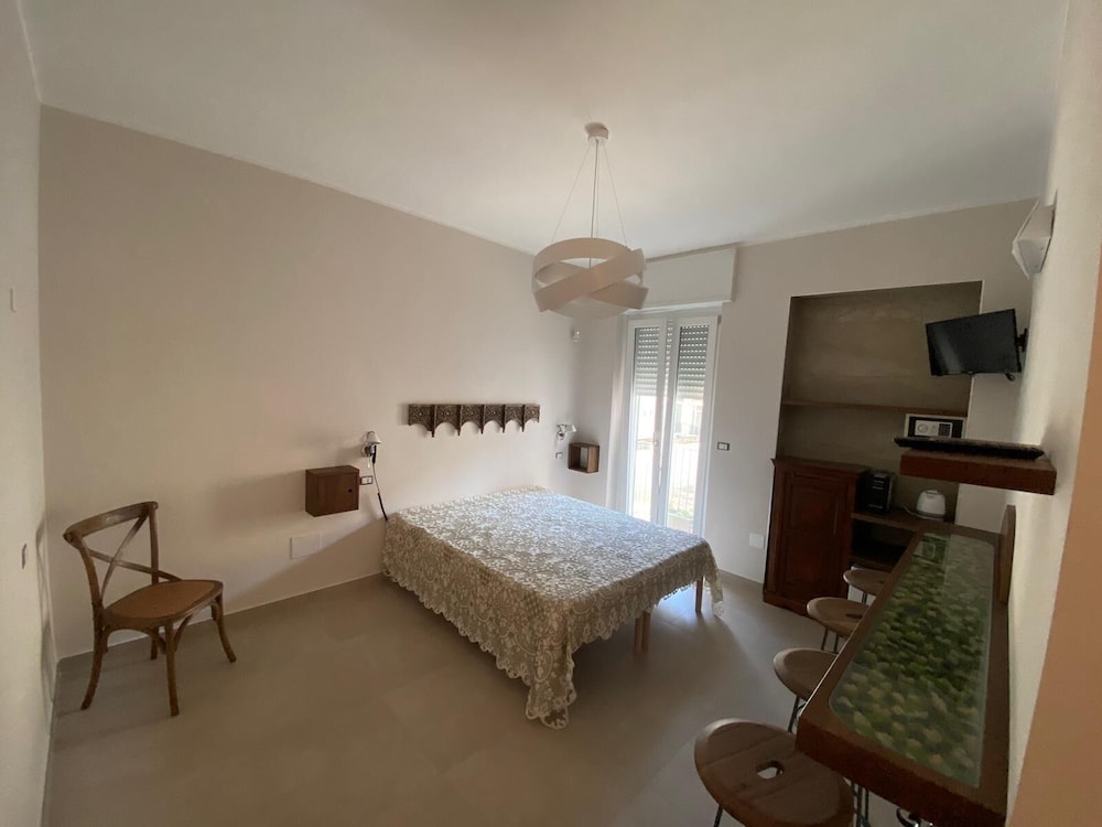 Family Room (Terra)