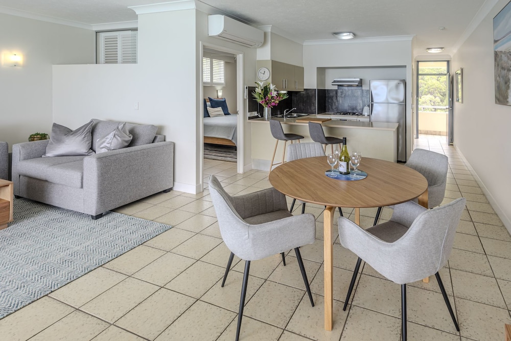 Beachfront, 1 Bedroom, 1 Buggy Included photo 3