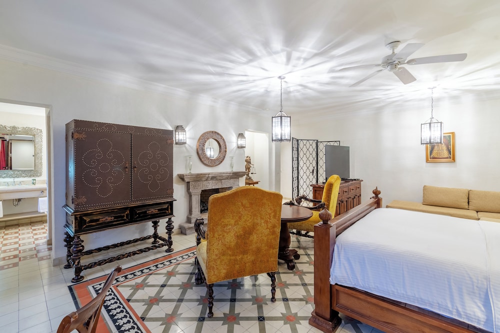 Master Suite - Photo 11