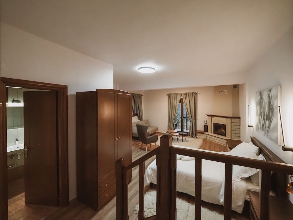 Deluxe Triple Room photo 1