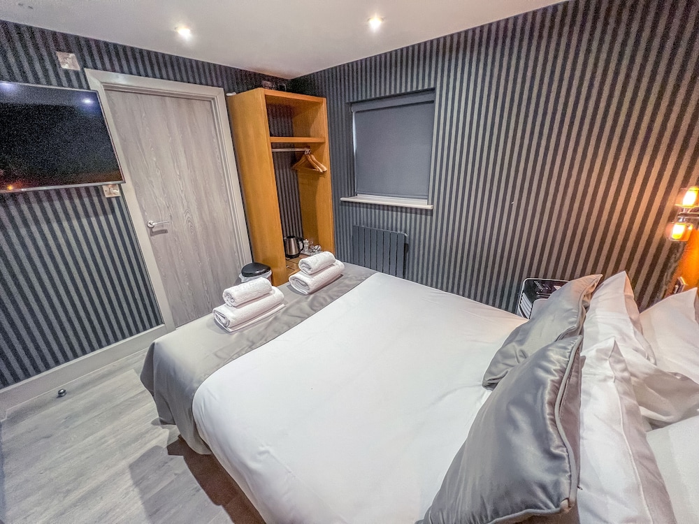 Luxury Double Room, Ensuite photo 2