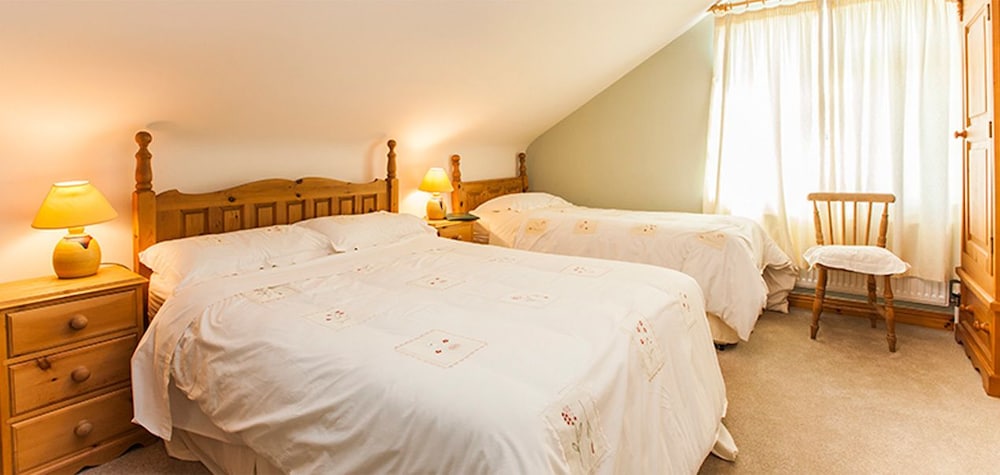 Twin Room, Ensuite photo 1