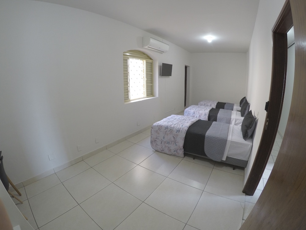 Deluxe Triple Room photo 3