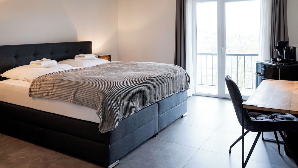 Basic Double Room, Balcony, City View