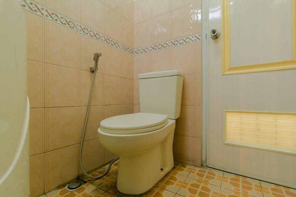 Standard Single Room - Photo 4