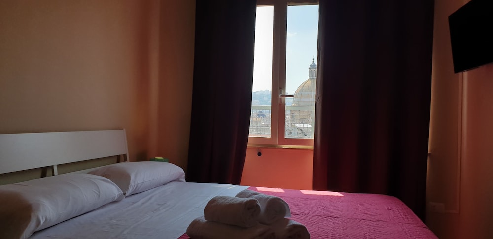 Deluxe Room, Non Smoking, City View
