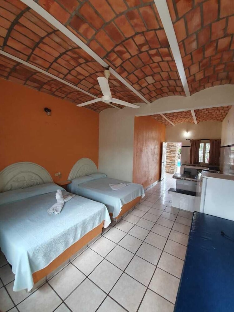 Standard Bungalow photo 3