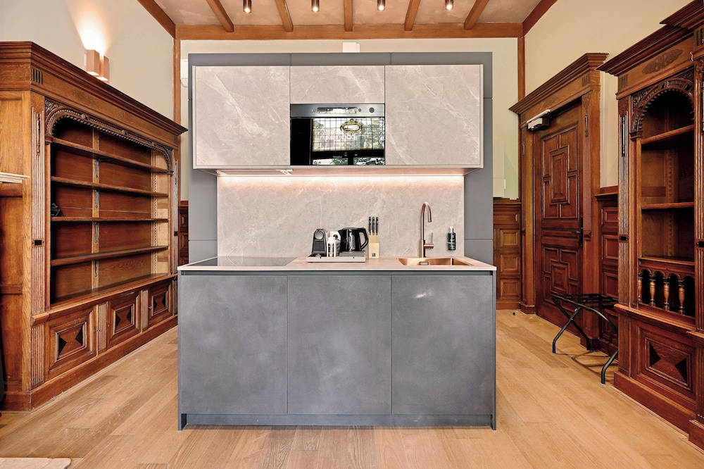 Superior Studio Suite photo 2