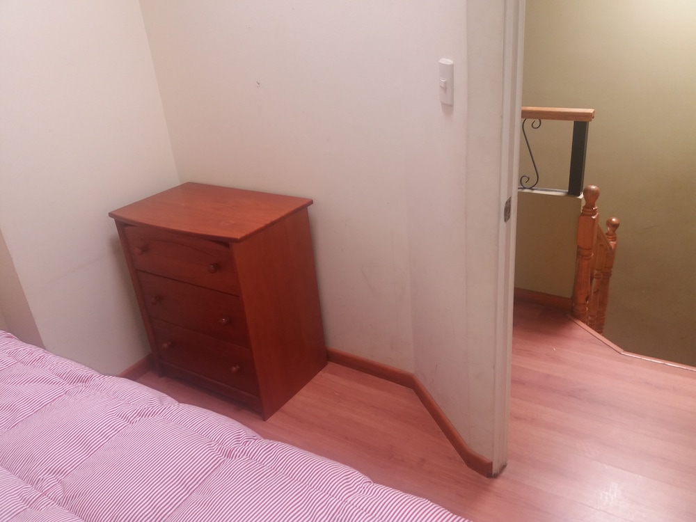 Economy Single Room, 1 Twin Bed, Shared Bathroom photo 3