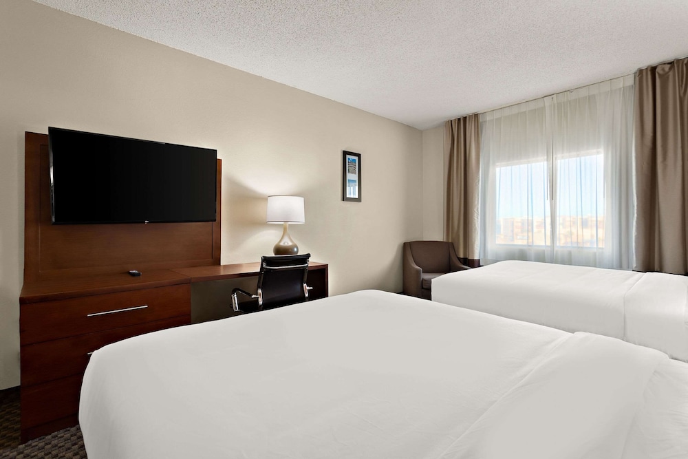Suite, Non Smoking - Photo 3