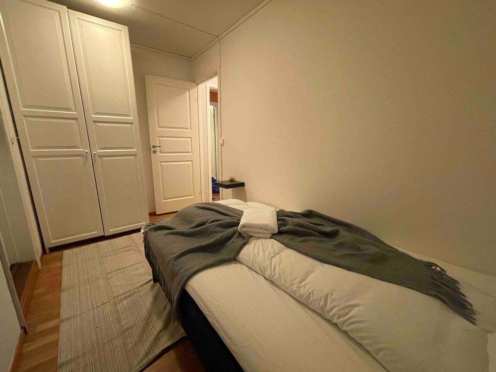 Apartment, 2 Bedrooms, Smoking, Balcony photo 2
