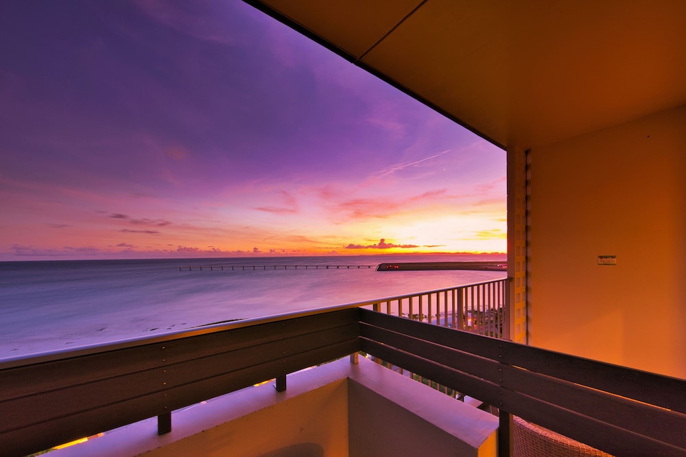 Private open-air Onsen bath / Twin Room with Tatami Area/ Ocean View photo 2