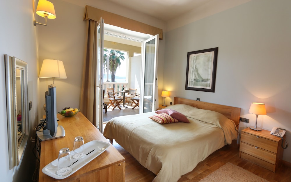 Junior Suite, Balcony, Sea View photo 1