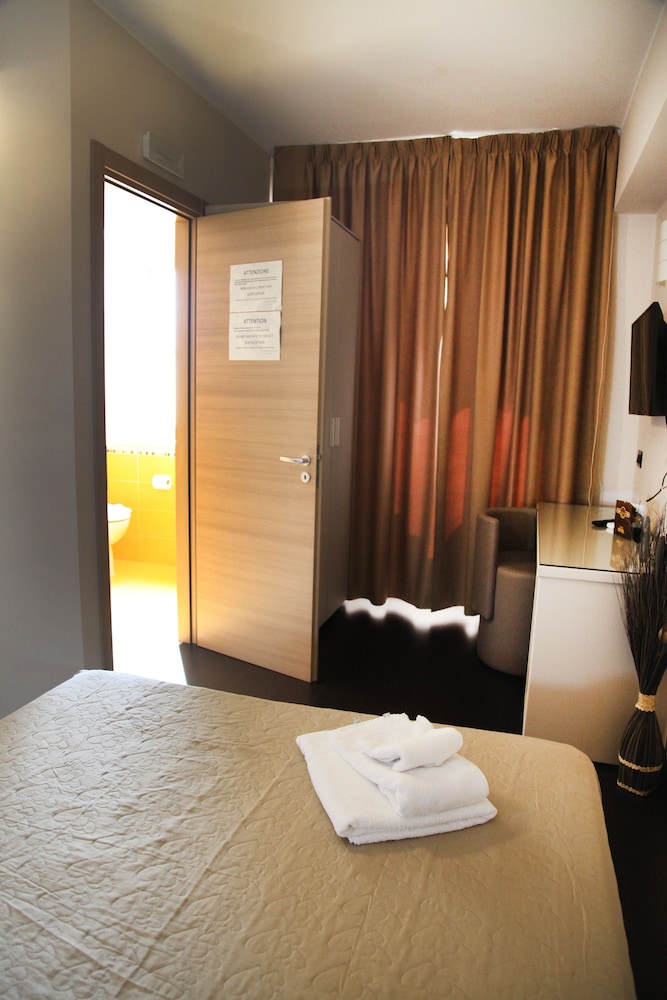 Comfort Single Room