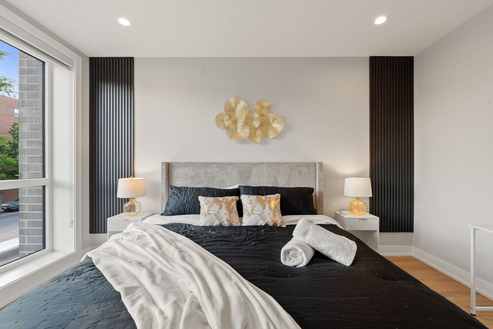Bright 2bed 2bath in Brand New Pilsen Development, Zdjęcie 3