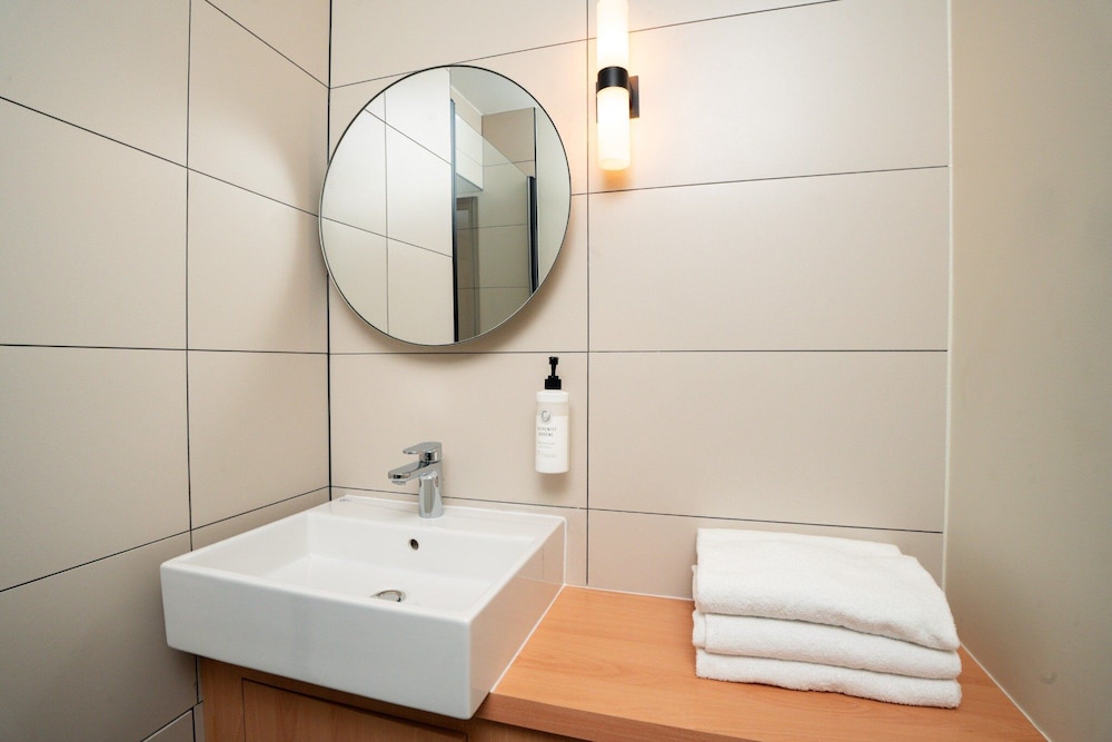 Family Quadruple room with bunkbeds and shower - Photo 7