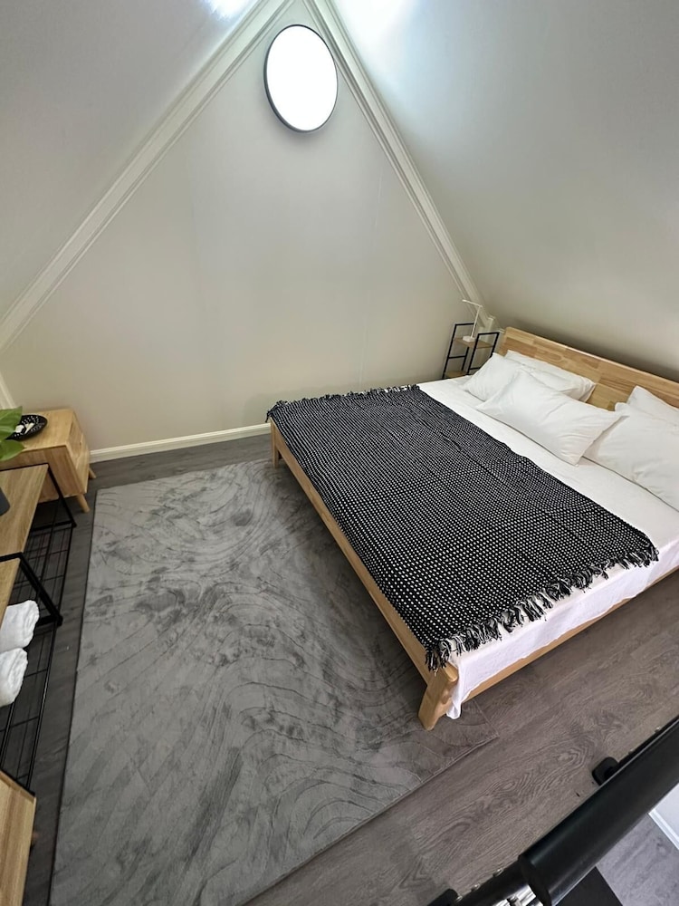 Superior Studio Suite, Courtyard View