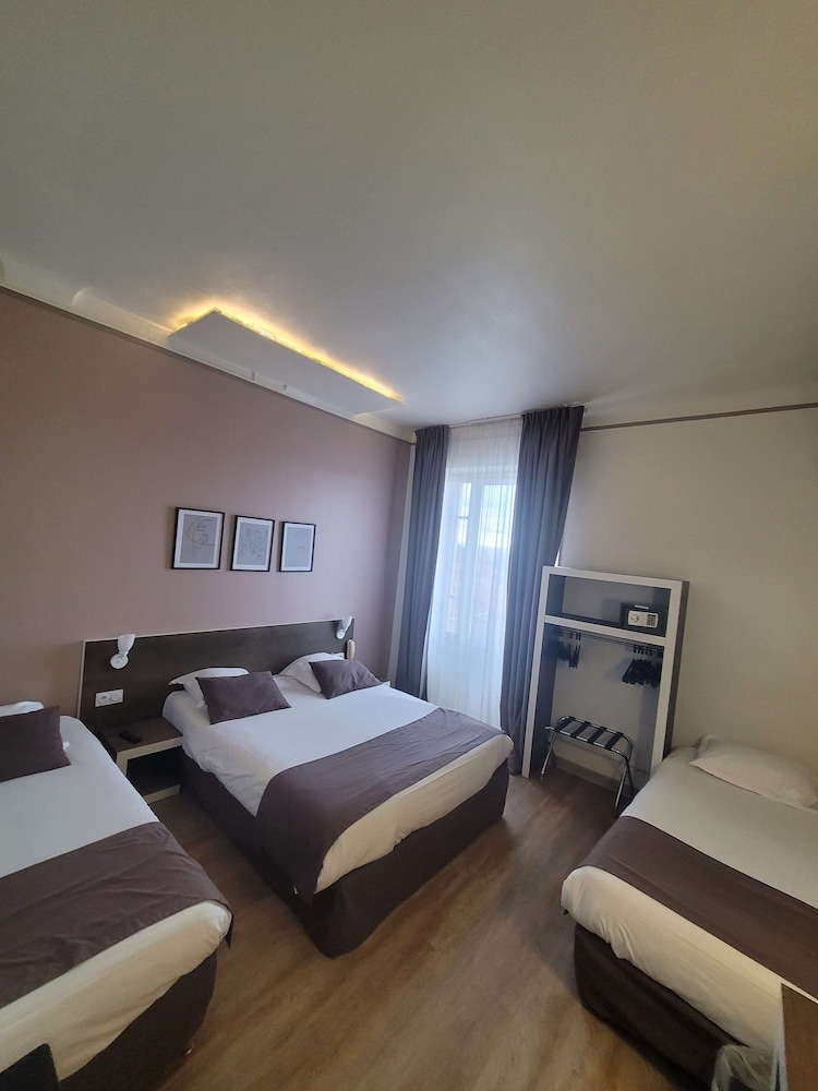 Standard Room, 1 Double Bed - Photo 33
