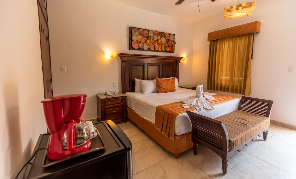 Honeymoon Room - Photo 3