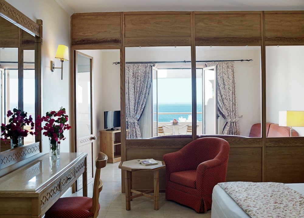 Family Room, Sea View (Superior) - Photo 4
