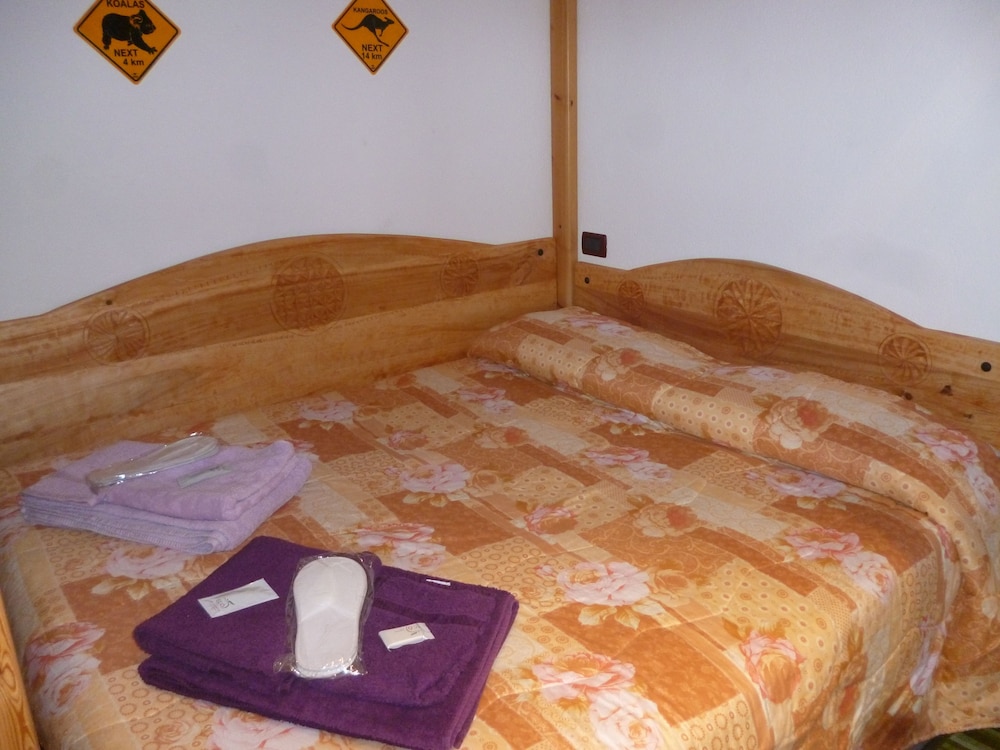 Classic Studio, 1 Bedroom, Mountain View photo 1