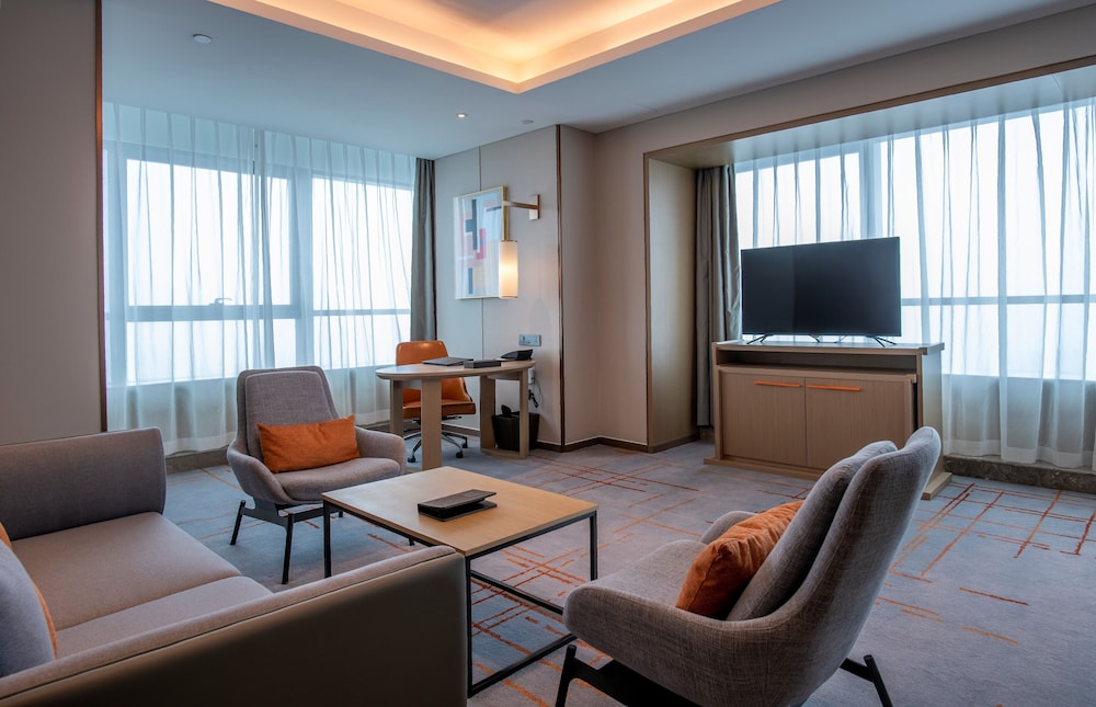 Deluxe Suite photo 2