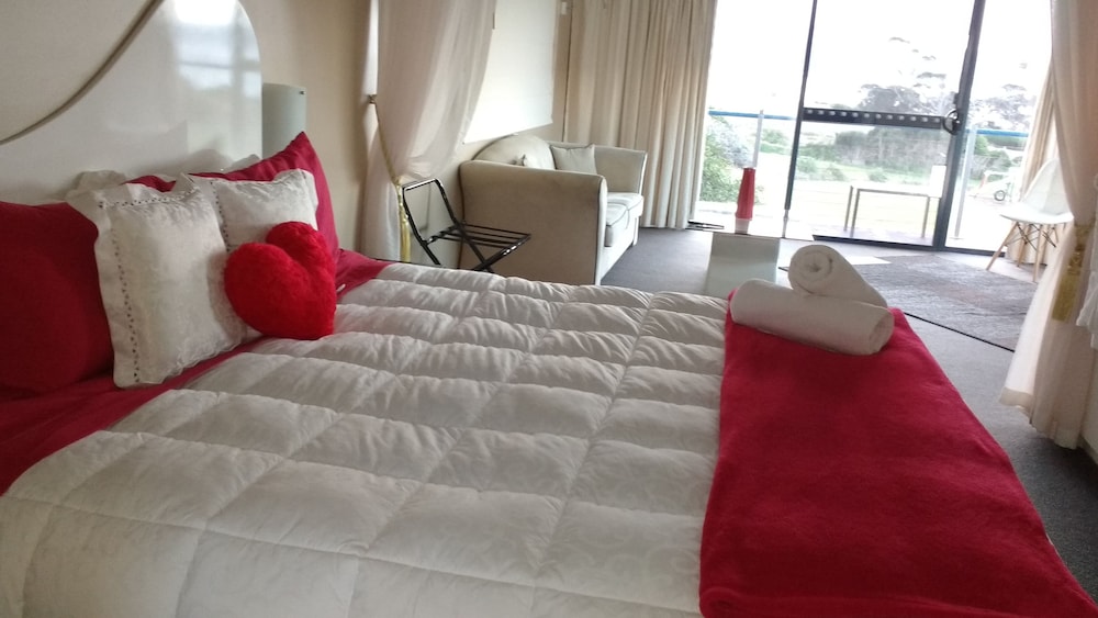 Superior Balcony, Sea View