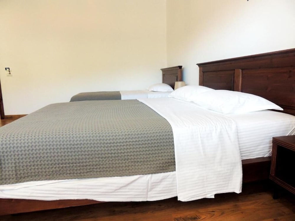 Family Triple Room, Mountain View