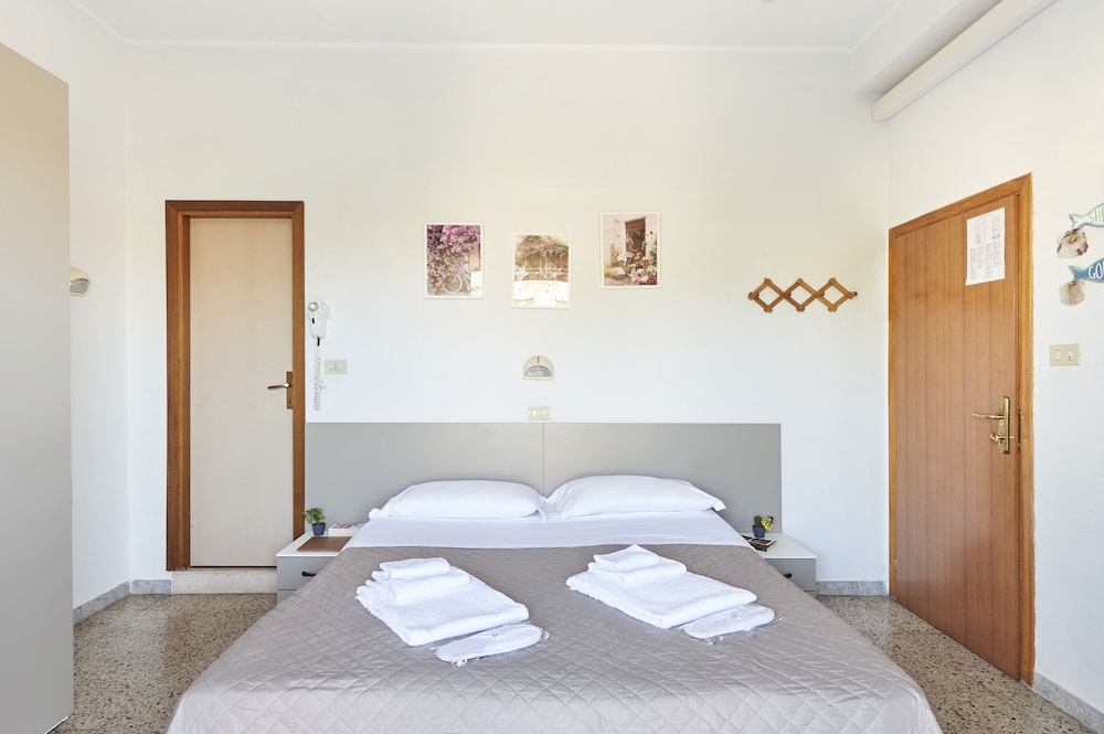 Superior Room, Balcony - Photo 3