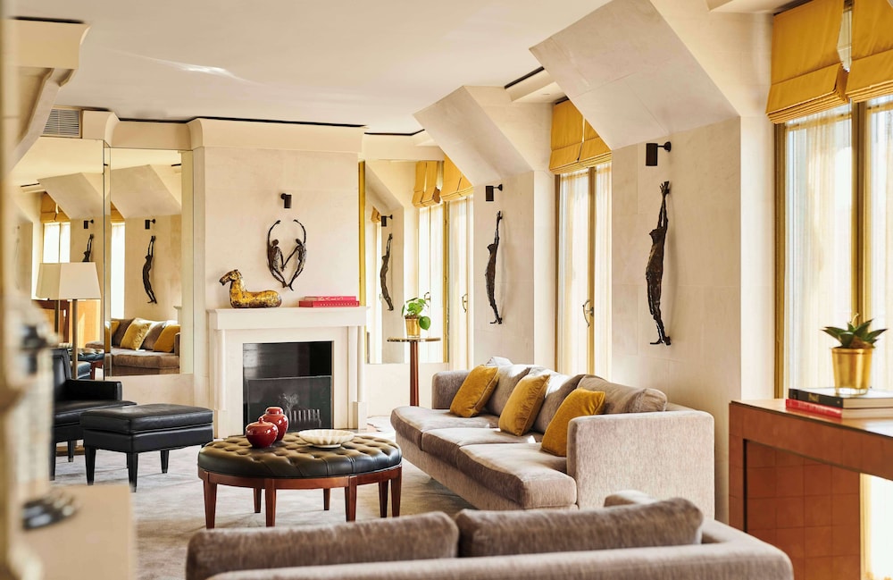 Presidential Suite