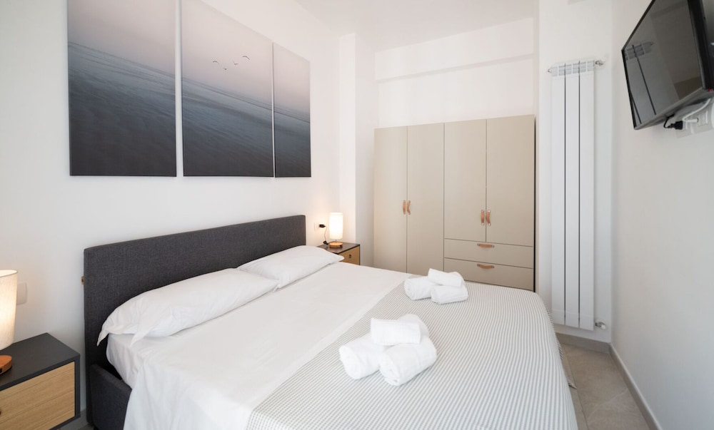 Deluxe Apartment, Balcony, City View