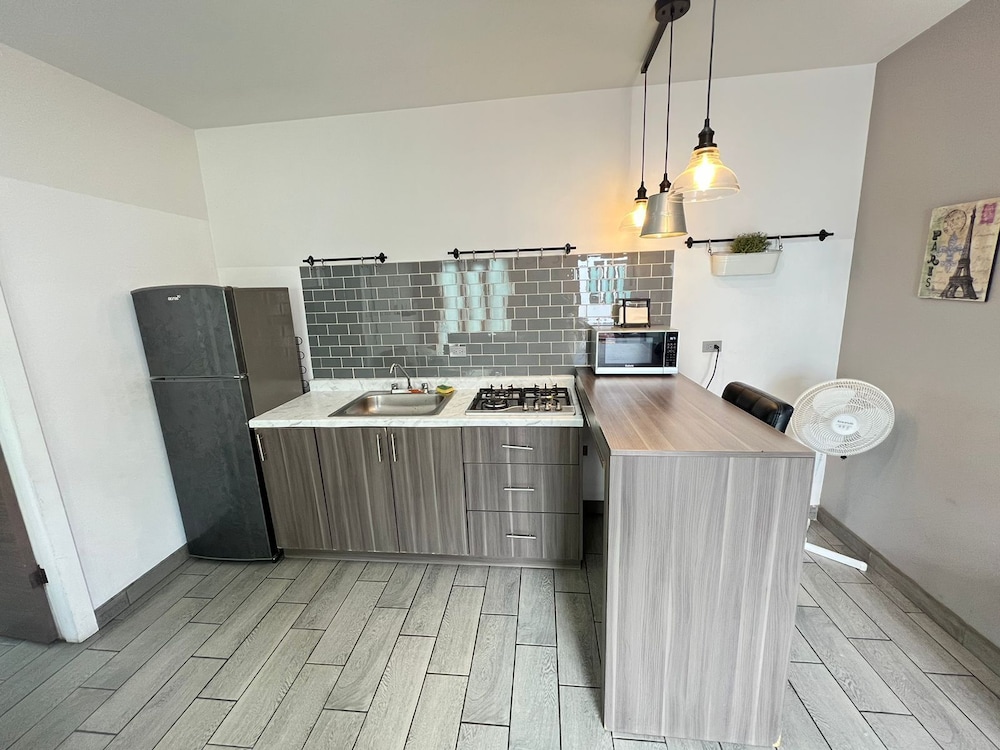 PedWest 2BR/1B TJ Border Suites 02