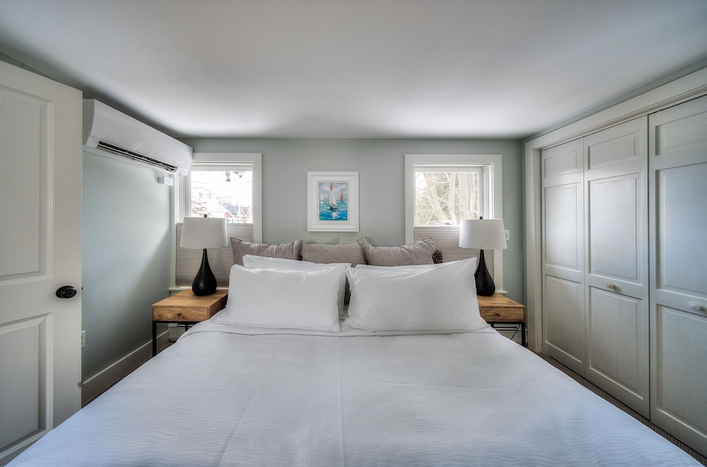 Standard Room, 1 King Bed, Allergy Friendly (9) photo 3