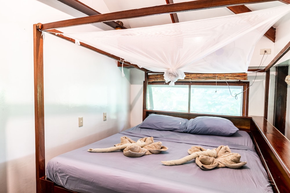 Beach House 2 photo 3