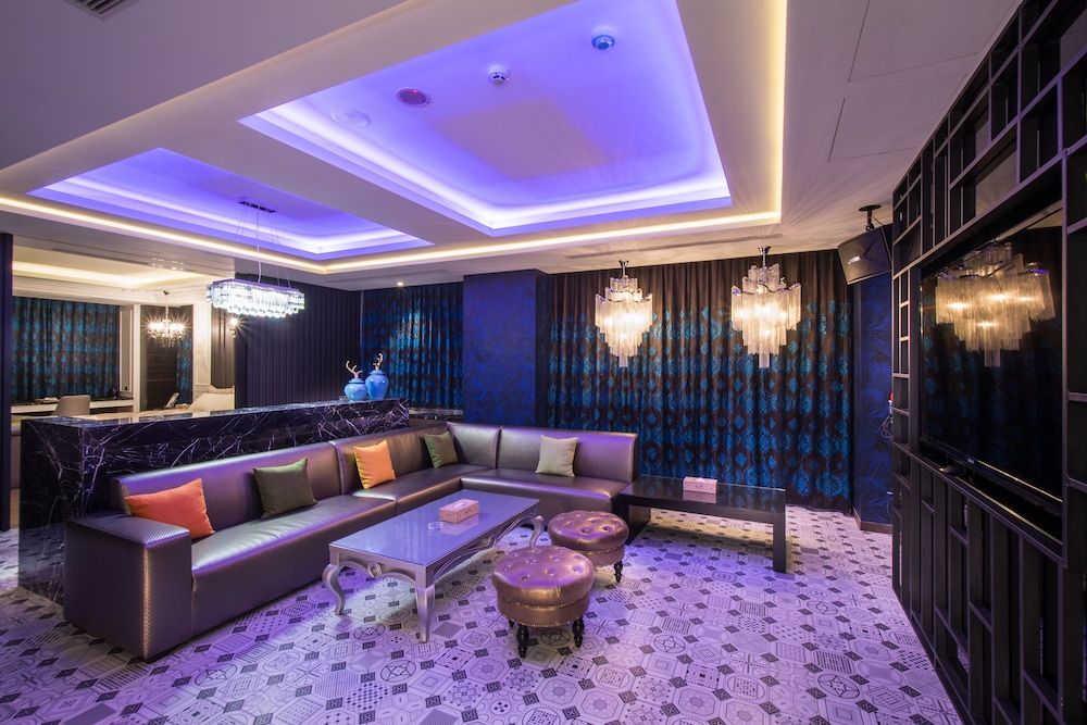 Exclusive Suite photo 2