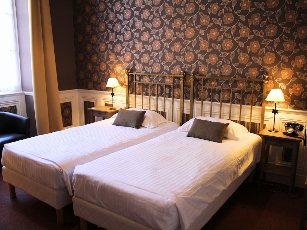 Traditional Twin Room