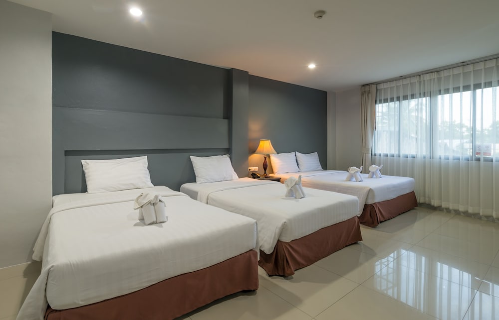 Superior Quadruple Room photo 3